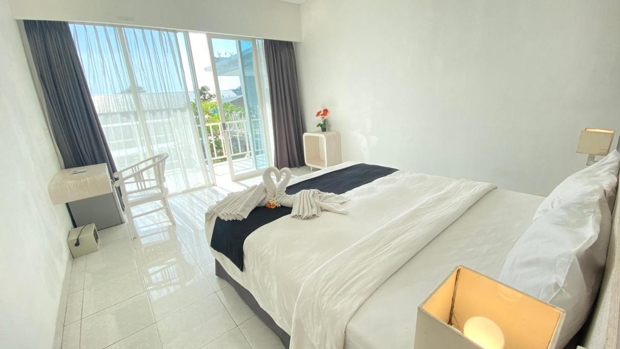 Pom Pom'S Bali Apartments Kerobokan Esterno foto