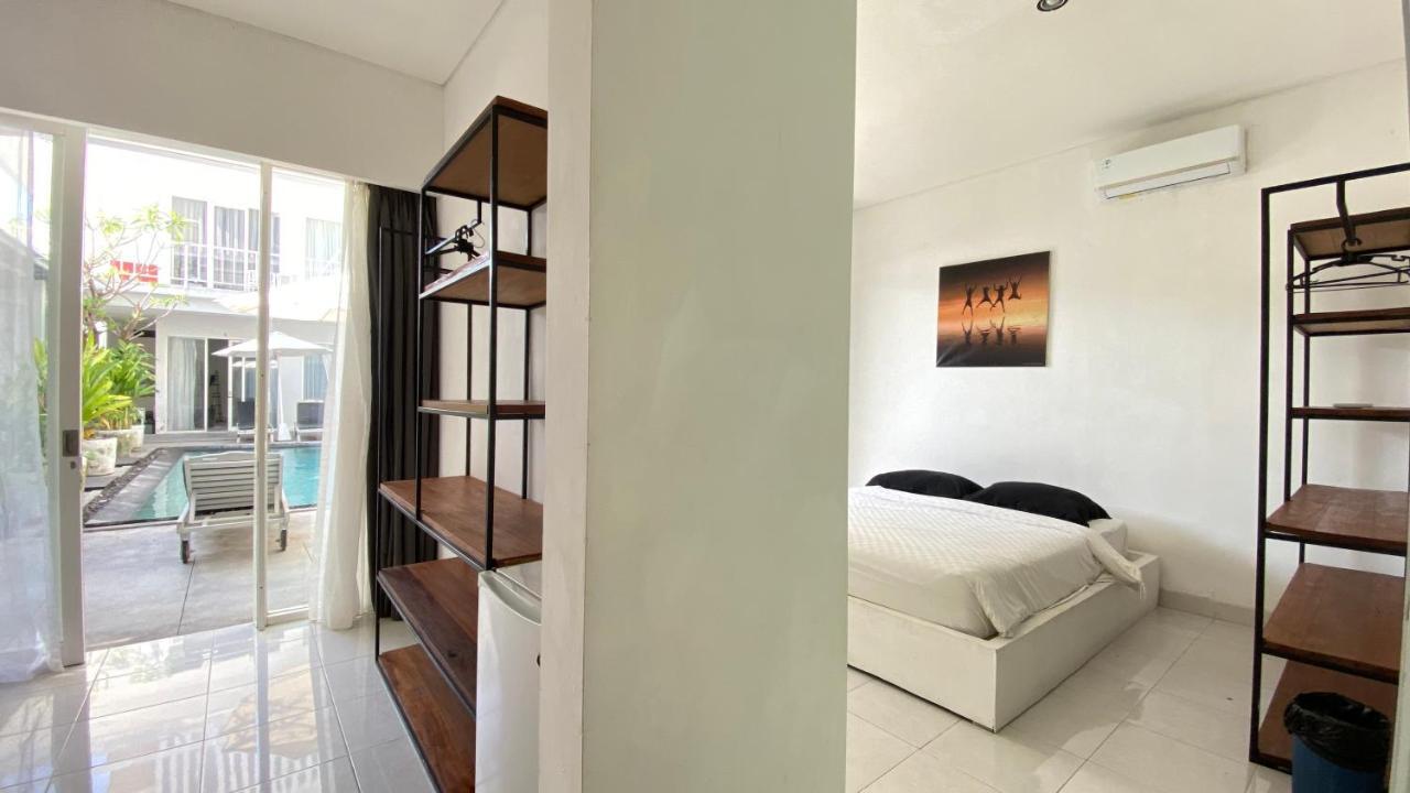 Pom Pom'S Bali Apartments Kerobokan Esterno foto