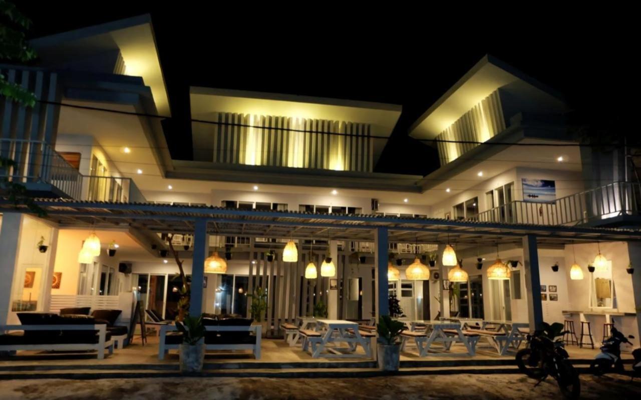 Pom Pom'S Bali Apartments Kerobokan Esterno foto